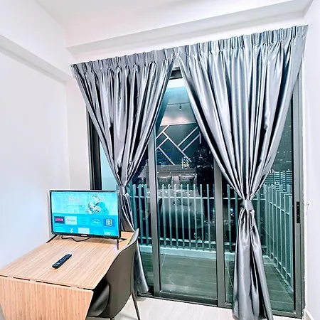 The Luxe Infinitum At Kl City Kuala Lumpur Exterior photo